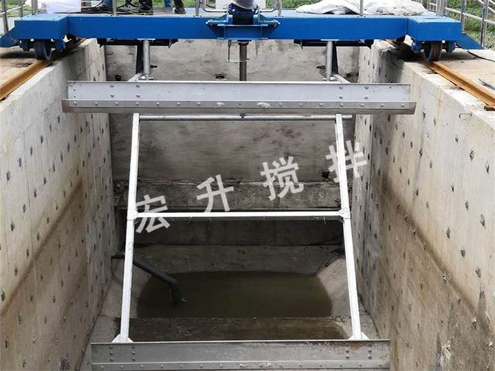 提耙行車式刮泥機