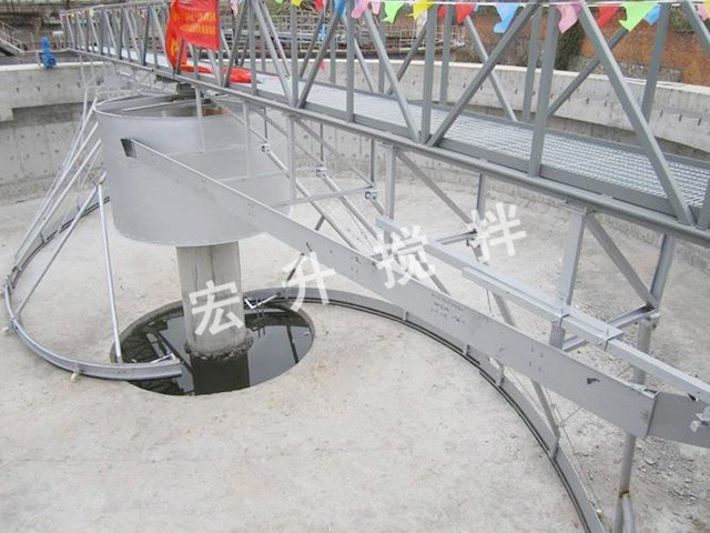 全橋式周邊傳動刮泥機
