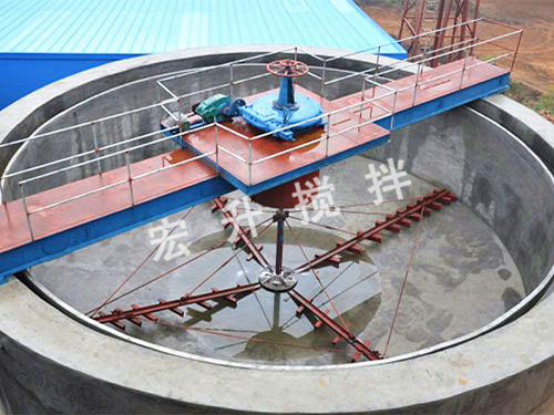 沉淀池中心傳動刮泥機